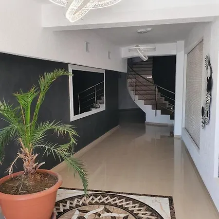 Apartament Zara Cu Piscina - Mamaia Nord * Năvodari